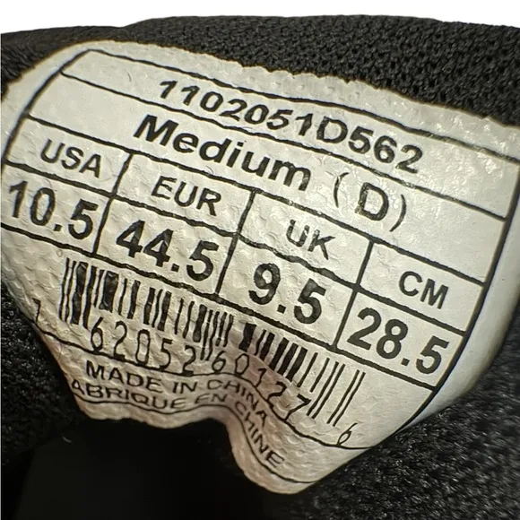 Brooks Regent 'Blackberry Codrinal Silver Chrome' suede sneakers 10.5 NWOB