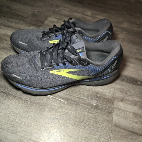 Brooks‎ Running Shoes Black Blue Yellow Ghost 14  Mens size 14 guc