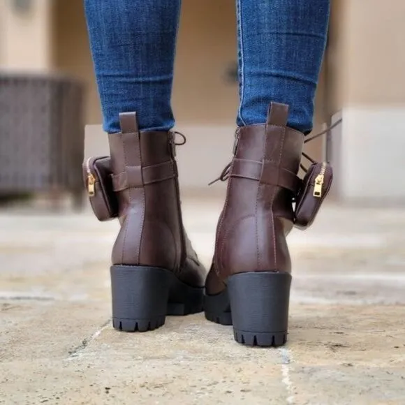 Brown Women's Lug Sole Ankle Lace Up Heeled Ankle Boots w Pouch