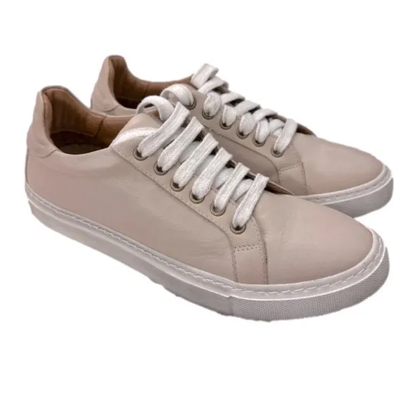 Bueno Reece leather low top sneakers women’s shoes size 6.5