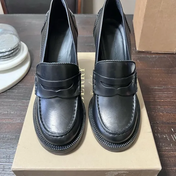 Burberry Loafer Heel Block Bargain 39 Women Shoes Loafers LTD Collection.