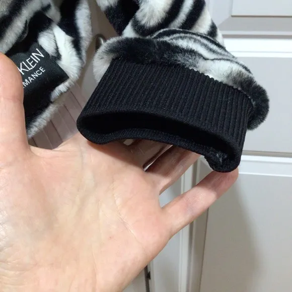 Calvin Klein Fur Cropped Top