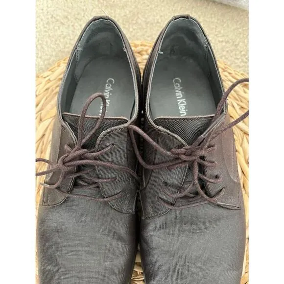 Calvin Klein mens Brown Benton style leather derby Dress Shoes loafers Size 10.5
