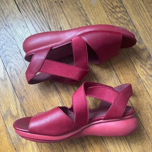 Camper Red Balloon Sole Sandals Elastic Bands 41