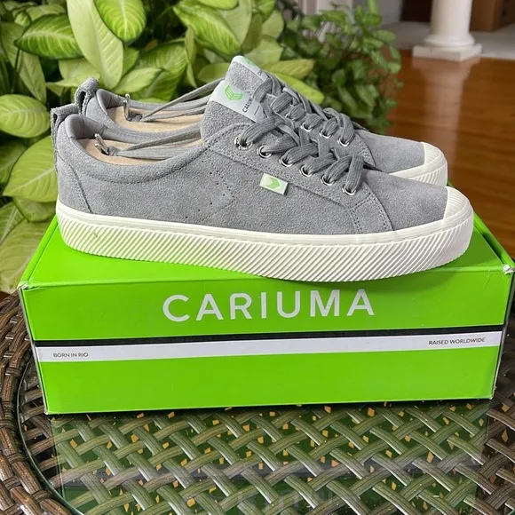Cariuma Sneakers OCA low Charcoal Grey Suede Sneakers Men’s 9.5