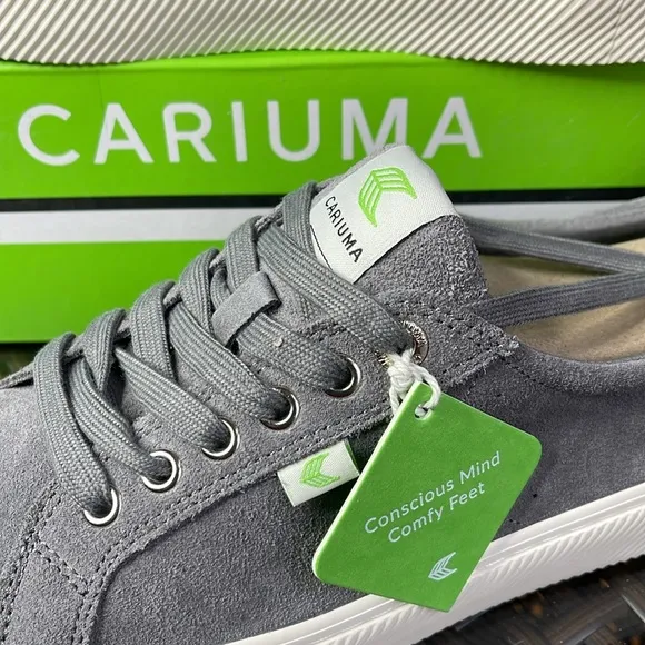 Cariuma Sneakers OCA low Charcoal Grey Suede Sneakers Men’s 9.5