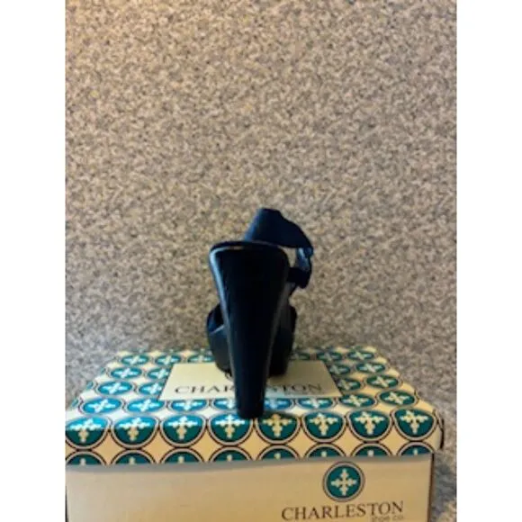 Charleston Shoe Co. Ponte Vedra Navy Blue Coco Sz 8 Heels NWT