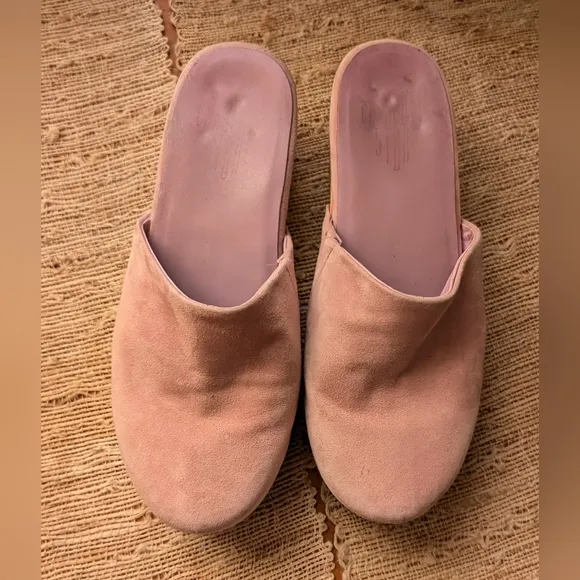 Charlotte Stone •  Martino Clogs In Lilac Suede with Wood Sole Size 7