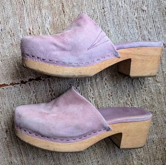 Charlotte Stone •  Martino Clogs In Lilac Suede with Wood Sole Size 7