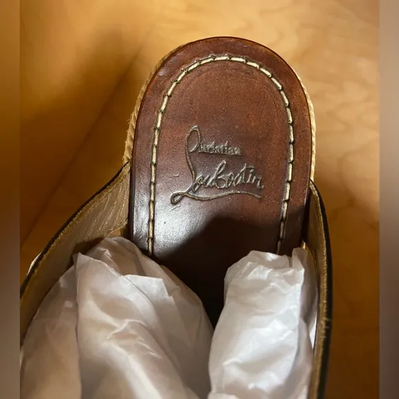 CHRISTIAN LOUBOUTIN FASHIONABLE WOMEN SHOES SIZE 37