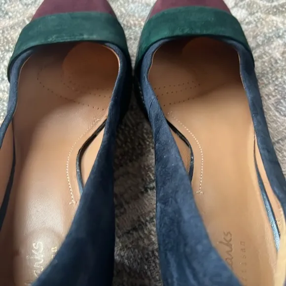 Clarks Artisan Suede Tarah Brae Colorblock Navy Blue Green Block Heels Pumps 11