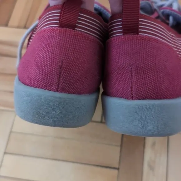 Clark's cloudsteppers soft cushions shoes size 6