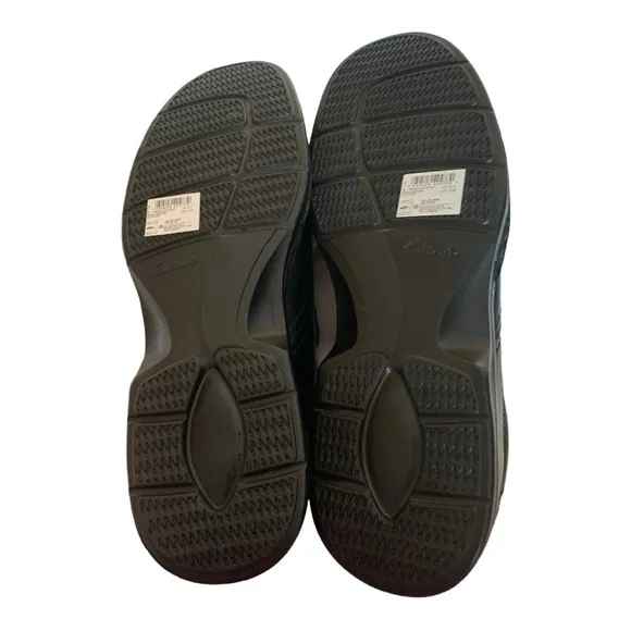 Clarks Collection ESCALADE STEP NWT Black Leather Shoes - Classic Comfort