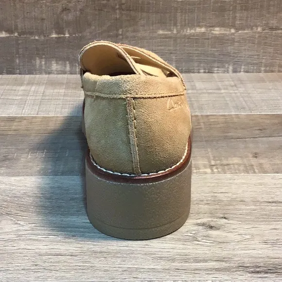 Clarks - Eden Style - Tan Suede