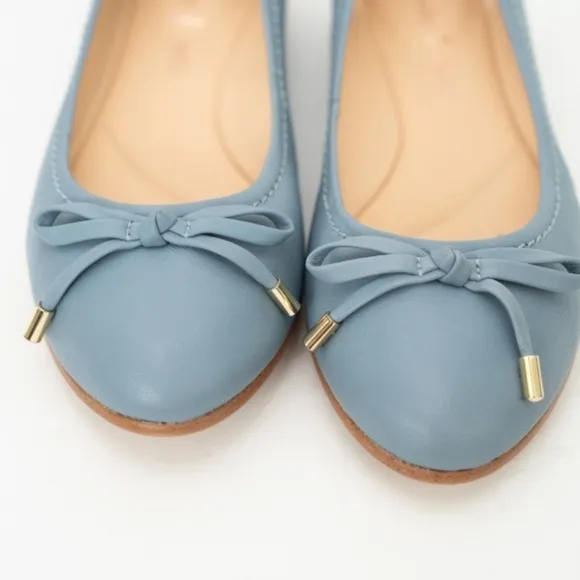 Clarks. Gracy Lilly Shoe.