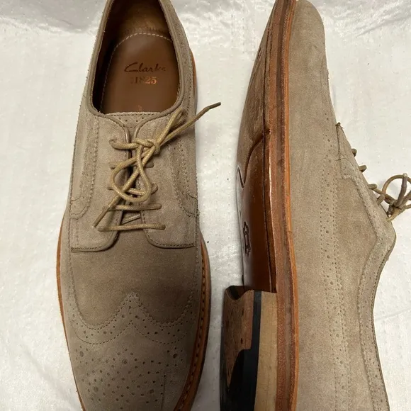 Clarks mens dress shoes, Goodyear welt, Sand Suede, wingtip Oxford Shoes