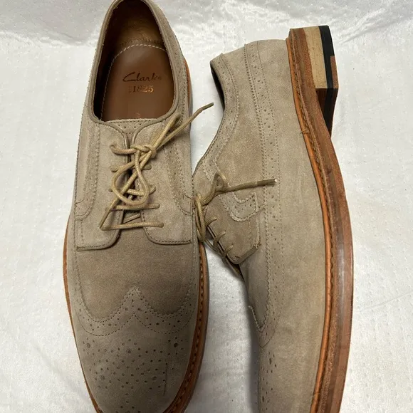 Clarks mens dress shoes, Goodyear welt, Sand Suede, wingtip Oxford Shoes