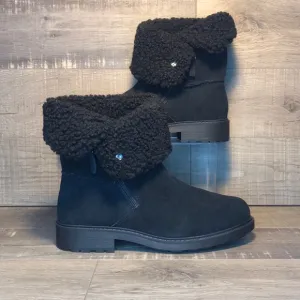 Clarks - Opal Zip Black Suede