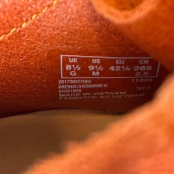 Clarks Originals Wallabee Suede Shoes in Burnt Orange Sz 9.5
