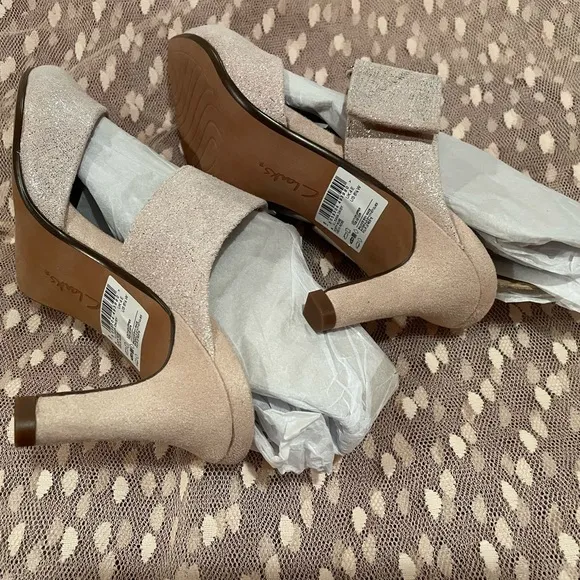 Clarks Ultimate Comfort Shoes 6.5W Dusty Rose Sparkle Leather 3” Heels