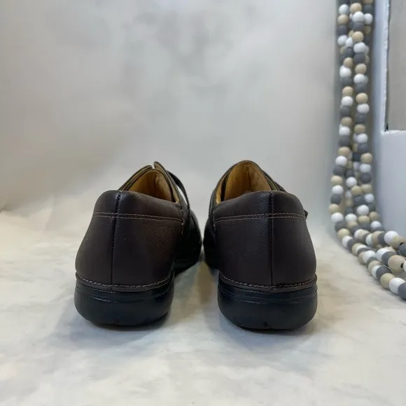 Clarks Unstructured Un.Esma Brown Leather Slip On Loafer Comfort Shoes 7W
