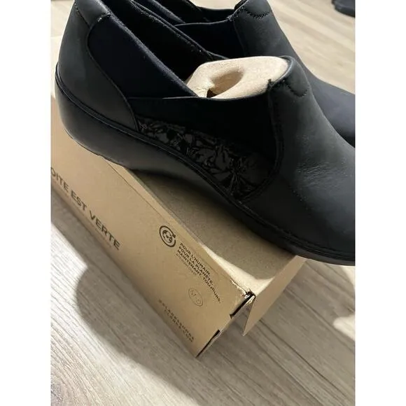 Clarks Women Black Cora Lilac Shoes, Size 10