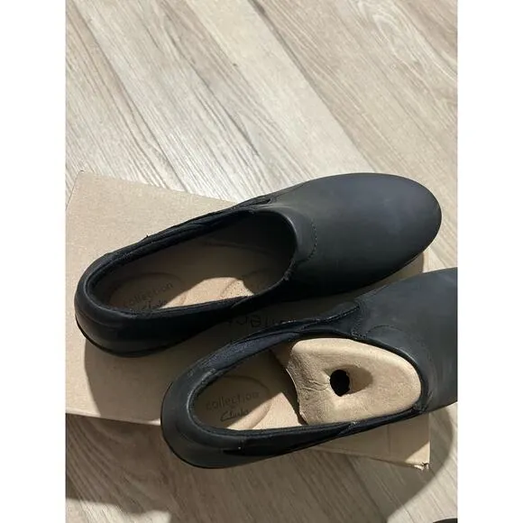 Clarks Women Black Cora Lilac Shoes, Size 10