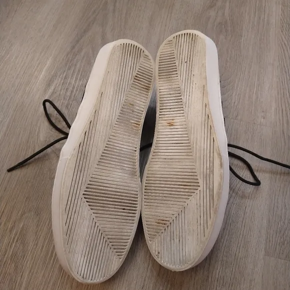 Clearweather Black Suede Skateboard Shoes. Size 8