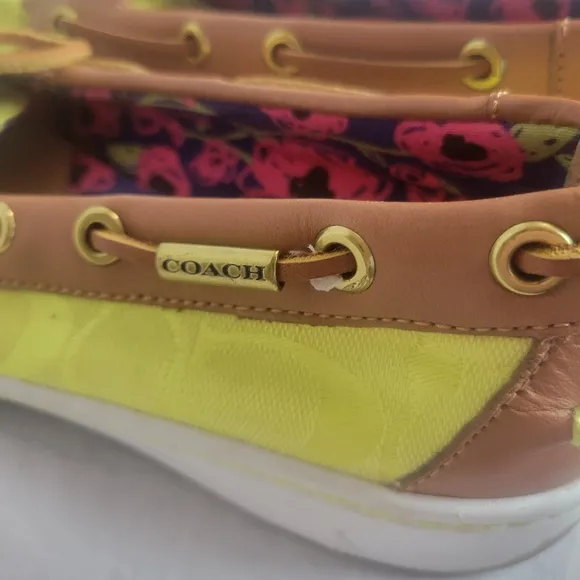 Coach Richelle Lime Boat Shoe Loafers Size 9