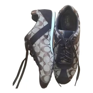 Coach Shoes Size 9