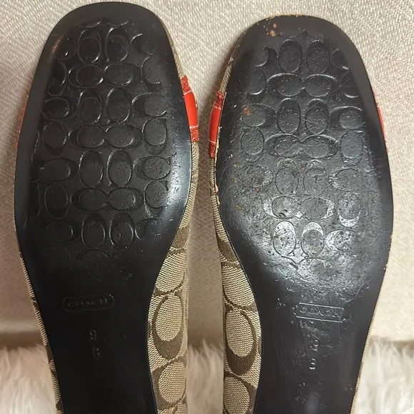 Coach Women's Tan and Red Loafers