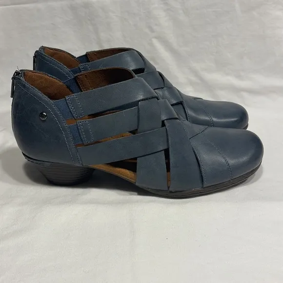 Cobb Hill Rockport Women’s Laurel Woven Bootie. Robin Egg Blue/Teal Size 9.5
