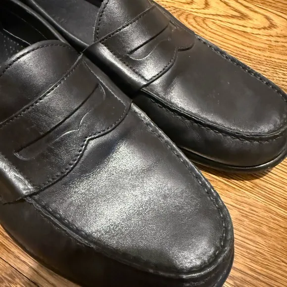 Cole Haan Men's Black Leather Loafers size 11