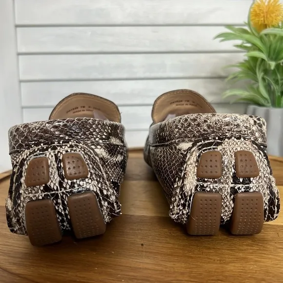 COLE HAAN Shelby Logo Snakeskin Leather Driving Loafers Shoes Moccasins 7