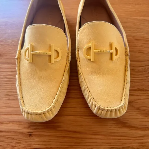 Cole Haan Tully Driver Suede Loafer Shoes in Sunshine Canary Yellow Size 6.5