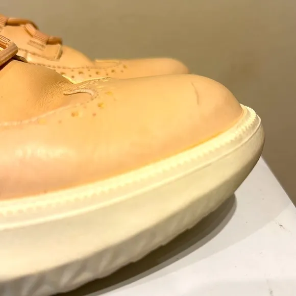 Cole Haan Zero Grand WingTip Shoes sz 9.5M Pink / Cream Business Comfort Shoe