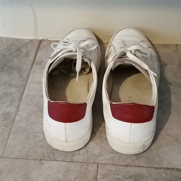 COMMON  shoes size 8 men es a