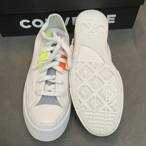 Converse Chuck 70 OX shoes for women