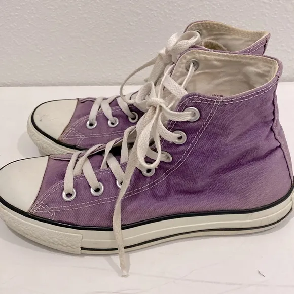 Converse Chuck Taylor All Star Hi Top Purple Sneakers |Size 7 Women’s