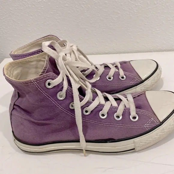 Converse Chuck Taylor All Star Hi Top Purple Sneakers |Size 7 Women’s