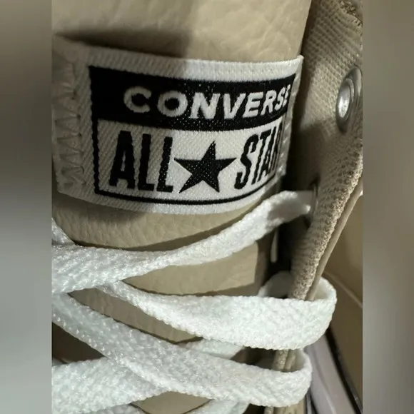 Converse Chuck Taylor All Star Malden Street Mid Beige Shoes women’s Size 11.5