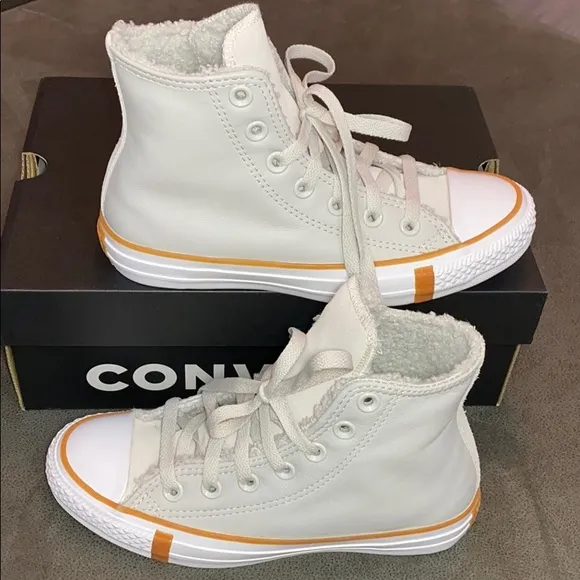 Converse CTAS HI shoes women