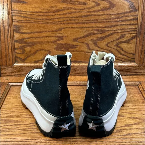 Converse Run Star Hike Hi Black White Gum Shoes