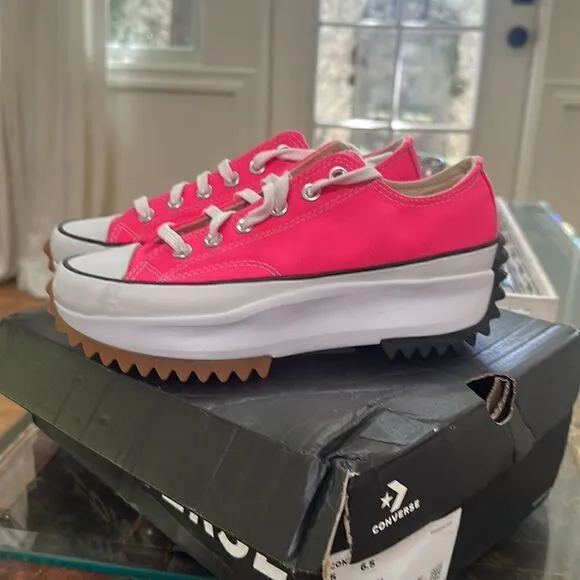 Converse Run Star Hike OX Hyper Pink New in box Women
