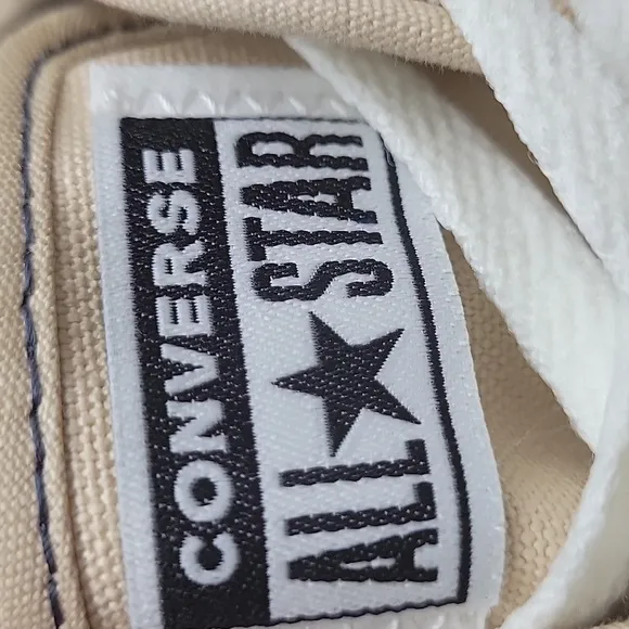 Converse shoes women Brand new in the box.