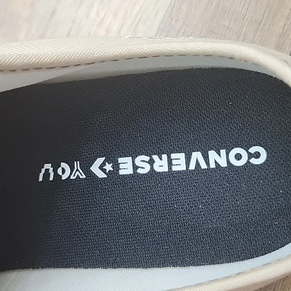 Converse shoes women Brand new in the box.