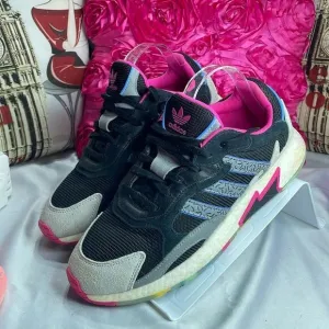 (D) Adidas Originals Tresc Run shoes for men, size 10.5