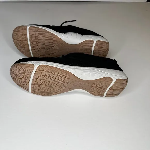 Dansko Hatty Suede Black Shoes, New
