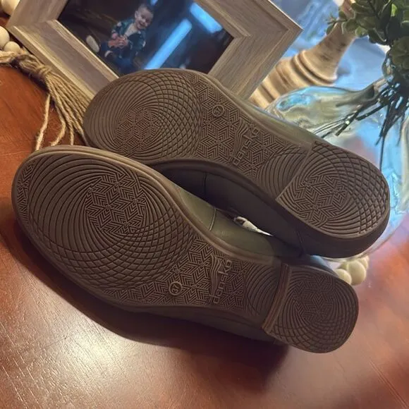 Dansko Kira Ballet Flats Loafers Shoes Womens Size EU 37 Green - Excellent