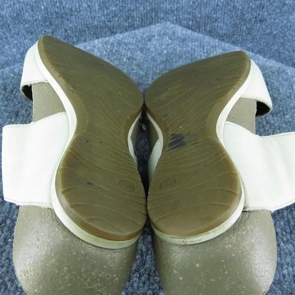 Dansko Women‎ Slide Sandal Shoes Beige Leather Size 41 Medium